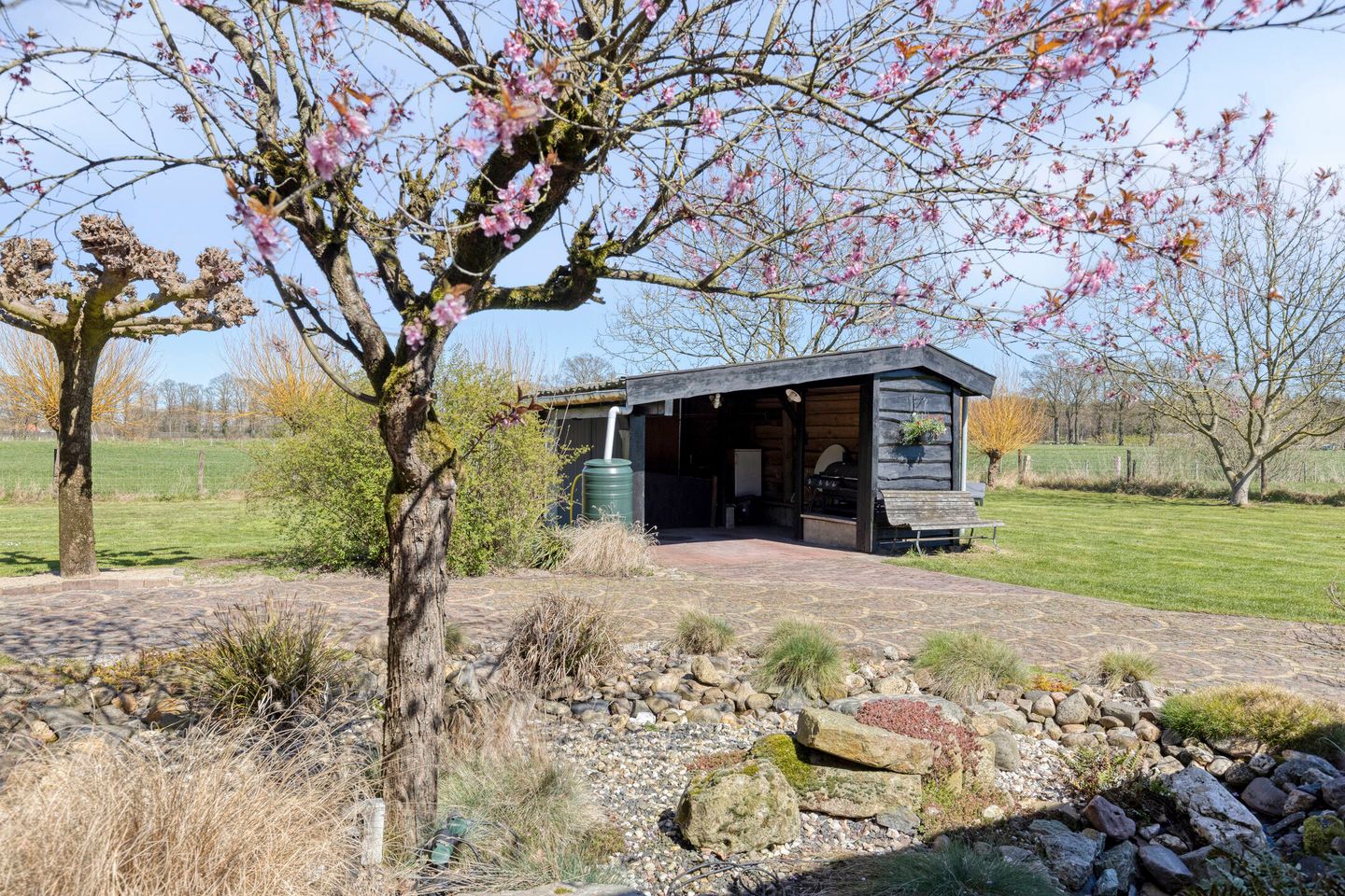 Foto 64 van Varsseveldseweg 4