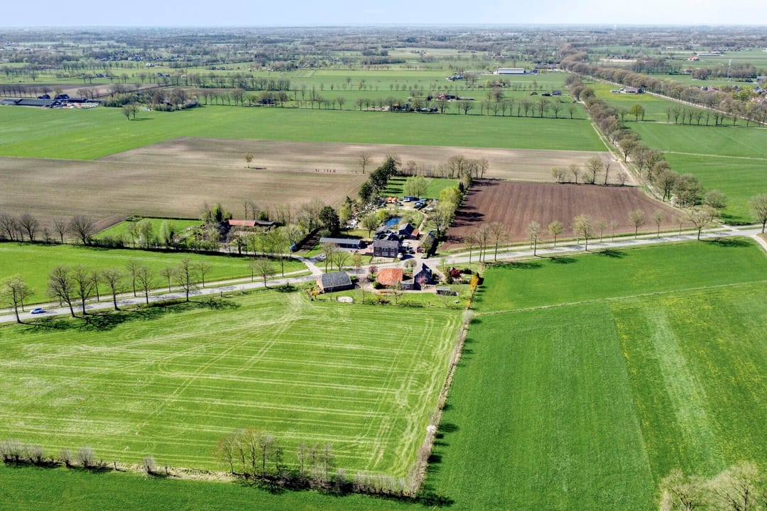 Foto 86 van Varsseveldseweg 4