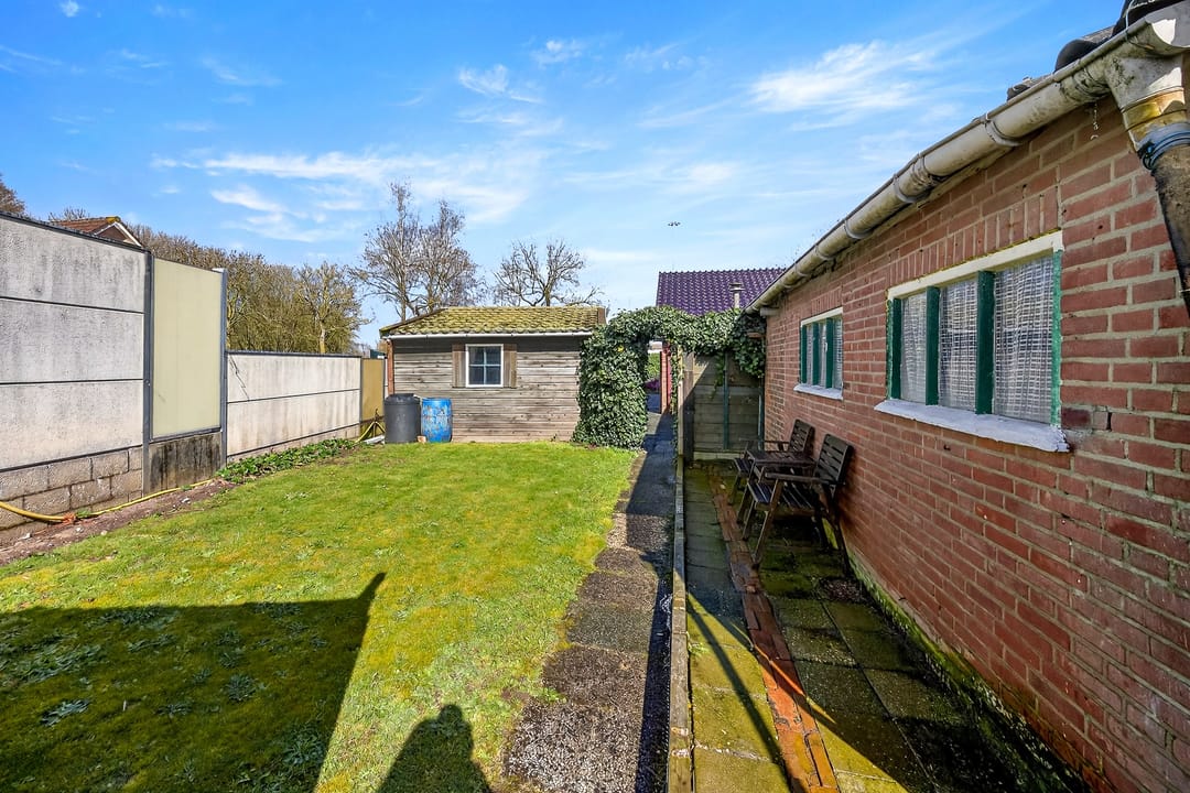 Foto 23 van Burgemeester Bouwensweg 2