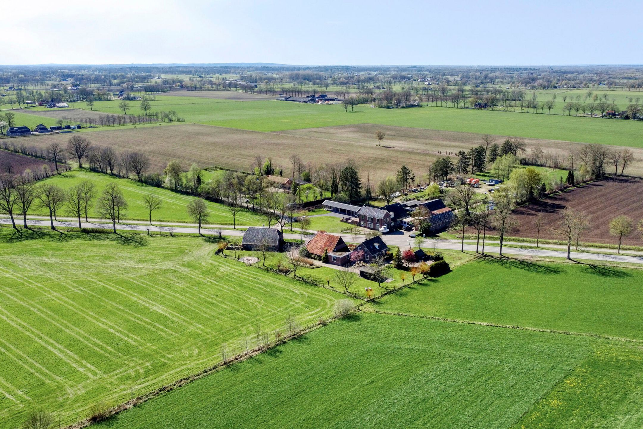 Foto 87 van Varsseveldseweg 4