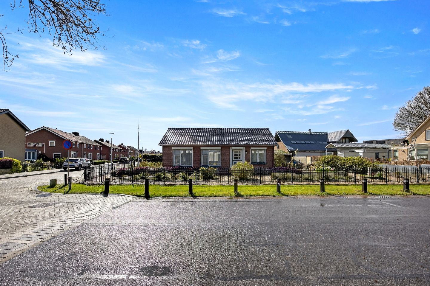 Foto 44 van Burgemeester Bouwensweg 2