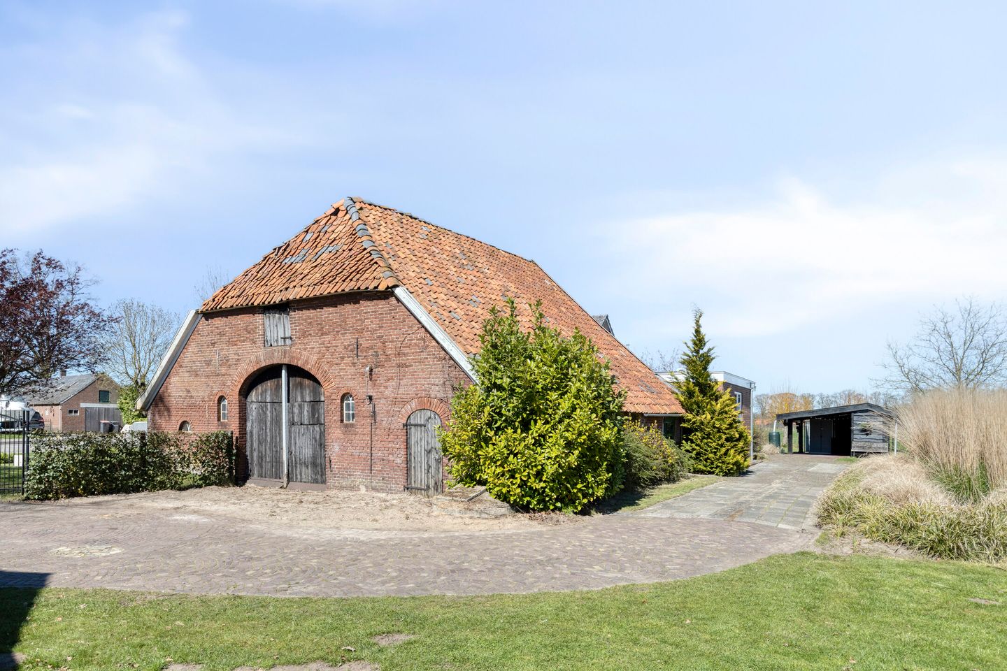 Foto 70 van Varsseveldseweg 4