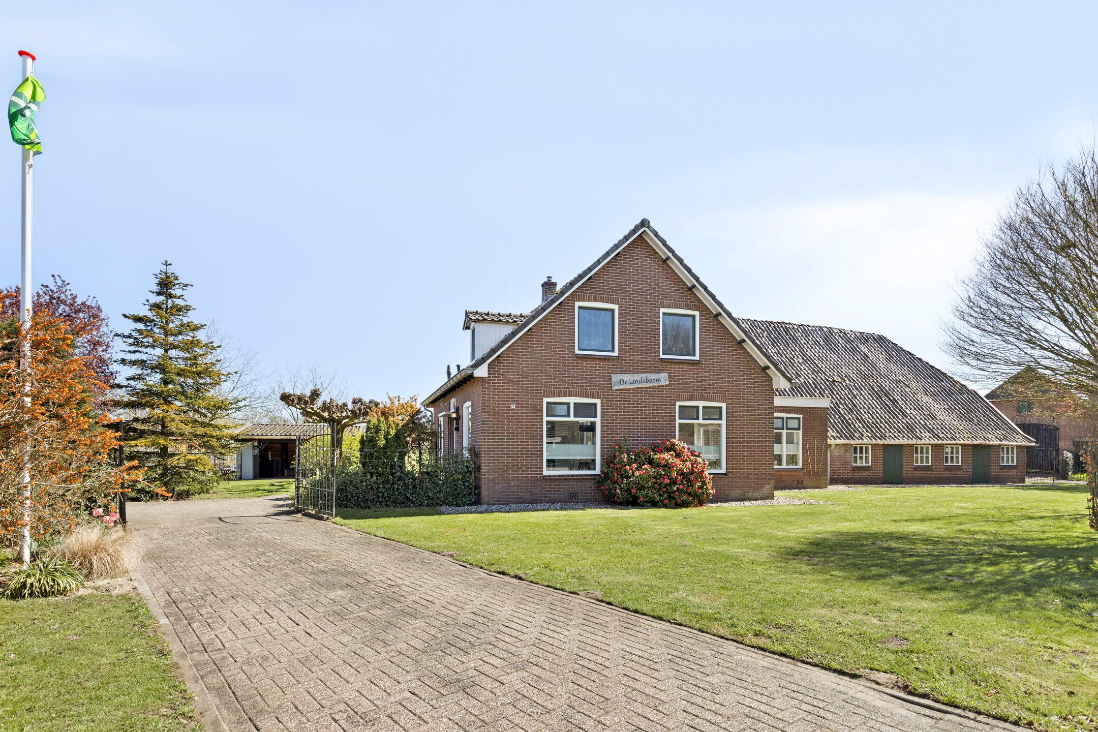 Foto 6 van Varsseveldseweg 4