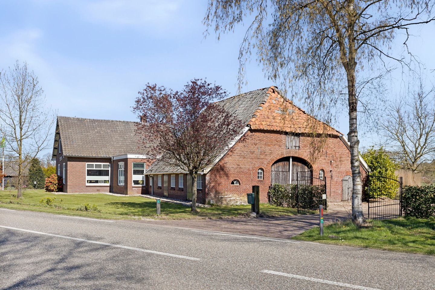 Foto 79 van Varsseveldseweg 4