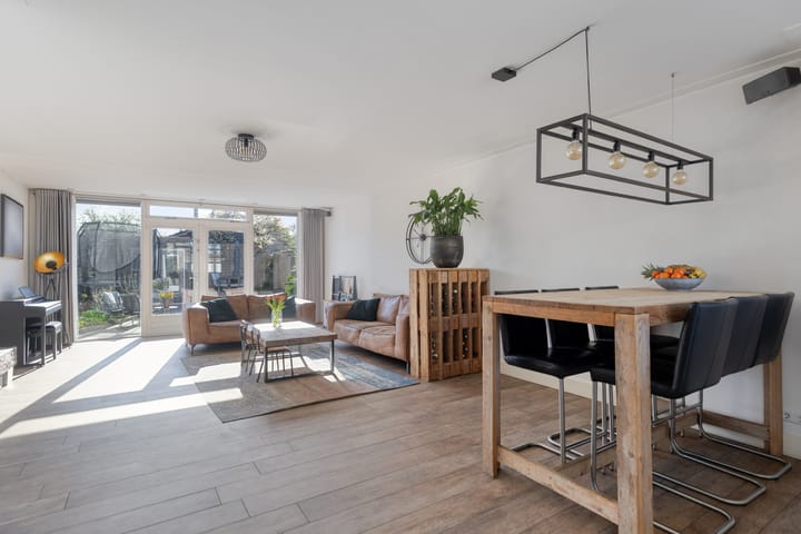 Photo 4 of Rembrandt van Rijnstraat 7