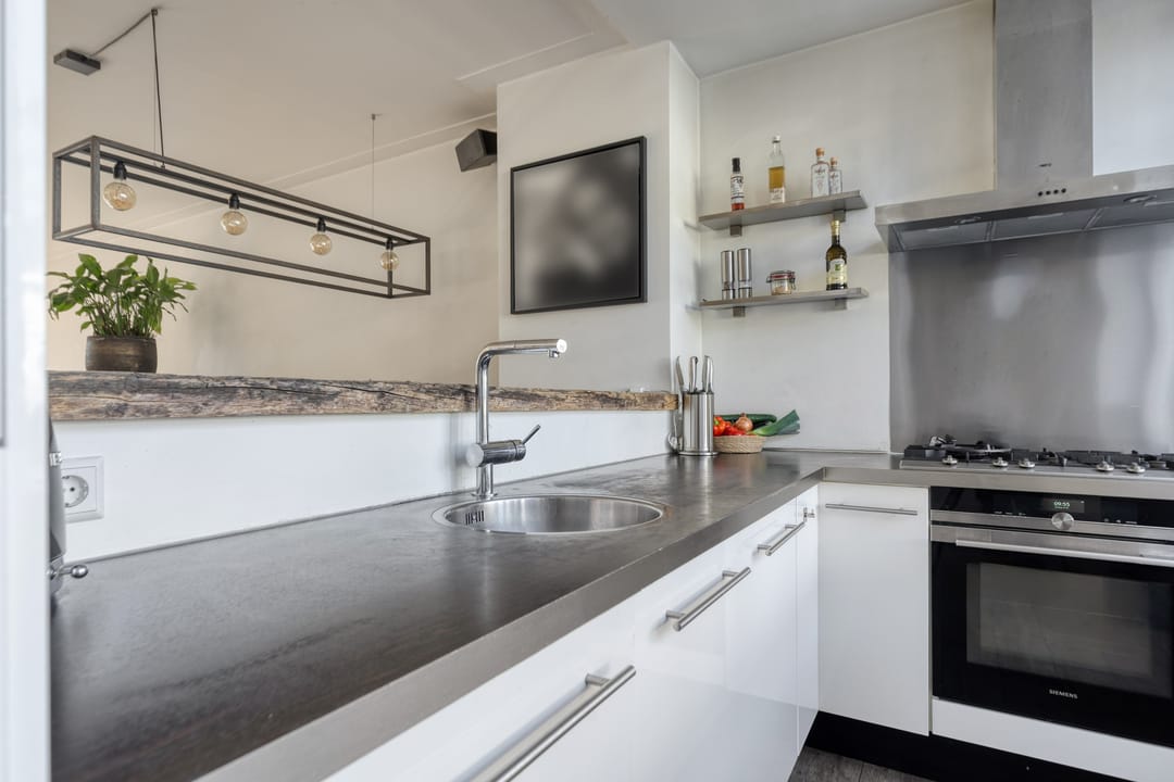 Photo 8 of Rembrandt van Rijnstraat 7