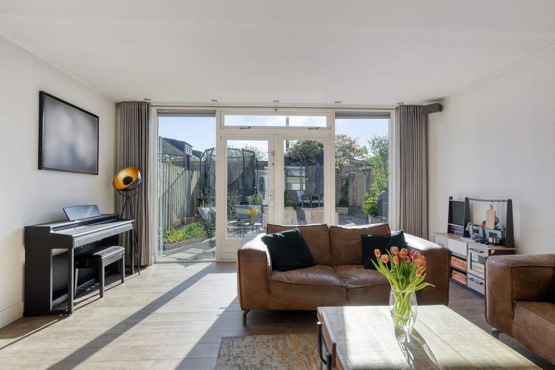 Photo 7 of Rembrandt van Rijnstraat 7