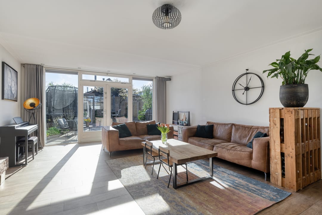 Photo 2 of Rembrandt van Rijnstraat 7