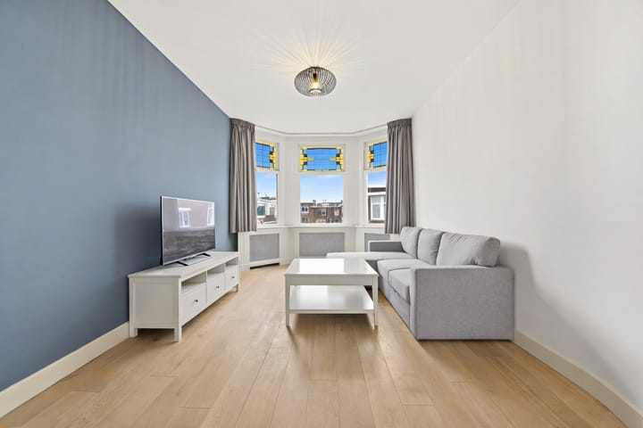 Photo 4 of Hoog Buurlostraat 55