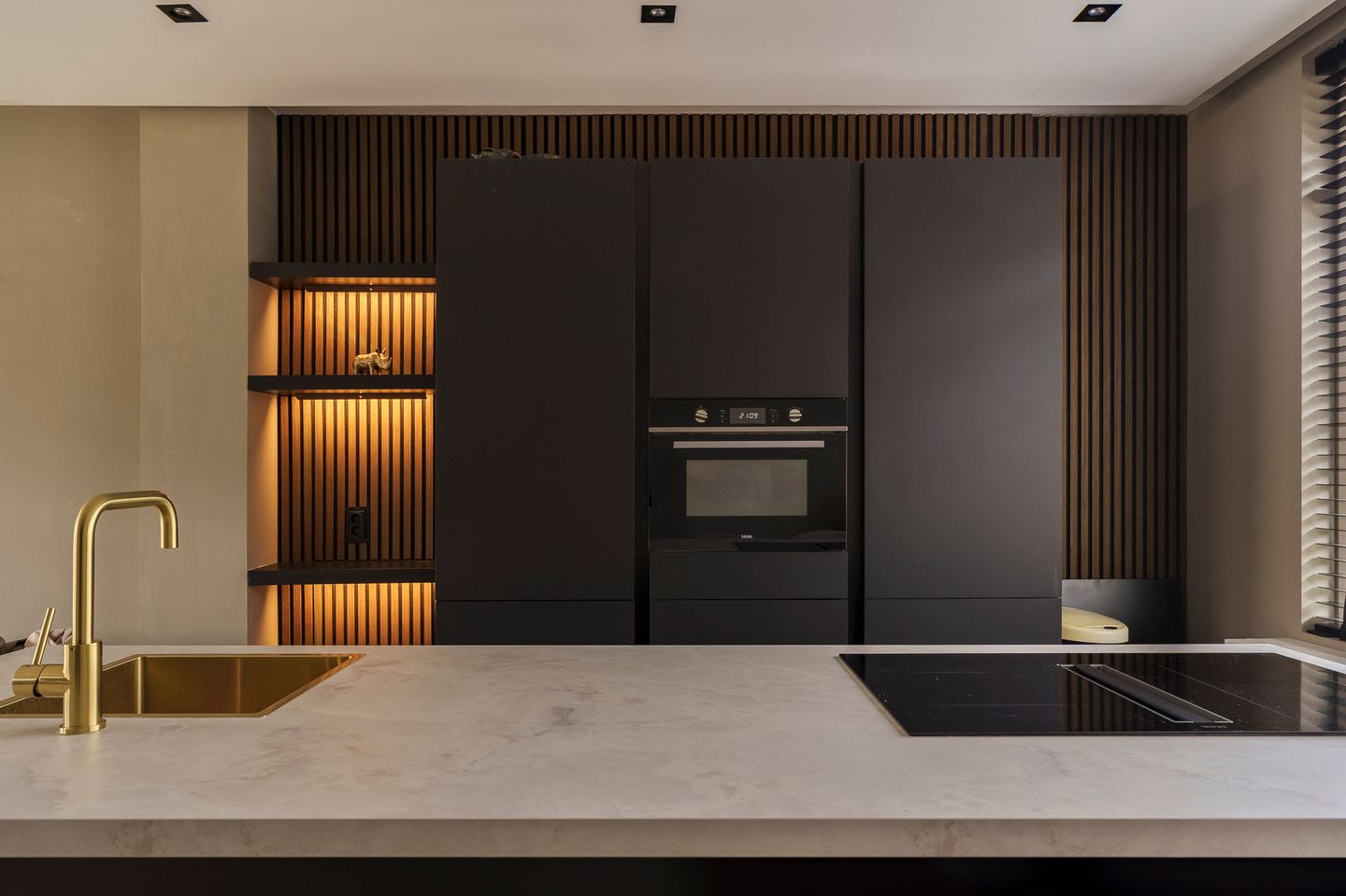 Foto 10 van A. Pakvisstraat 7