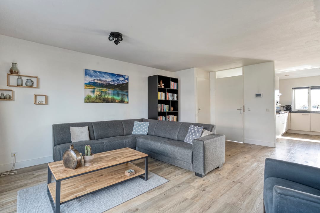 Photo 11 of Tolgaarderstraat 40