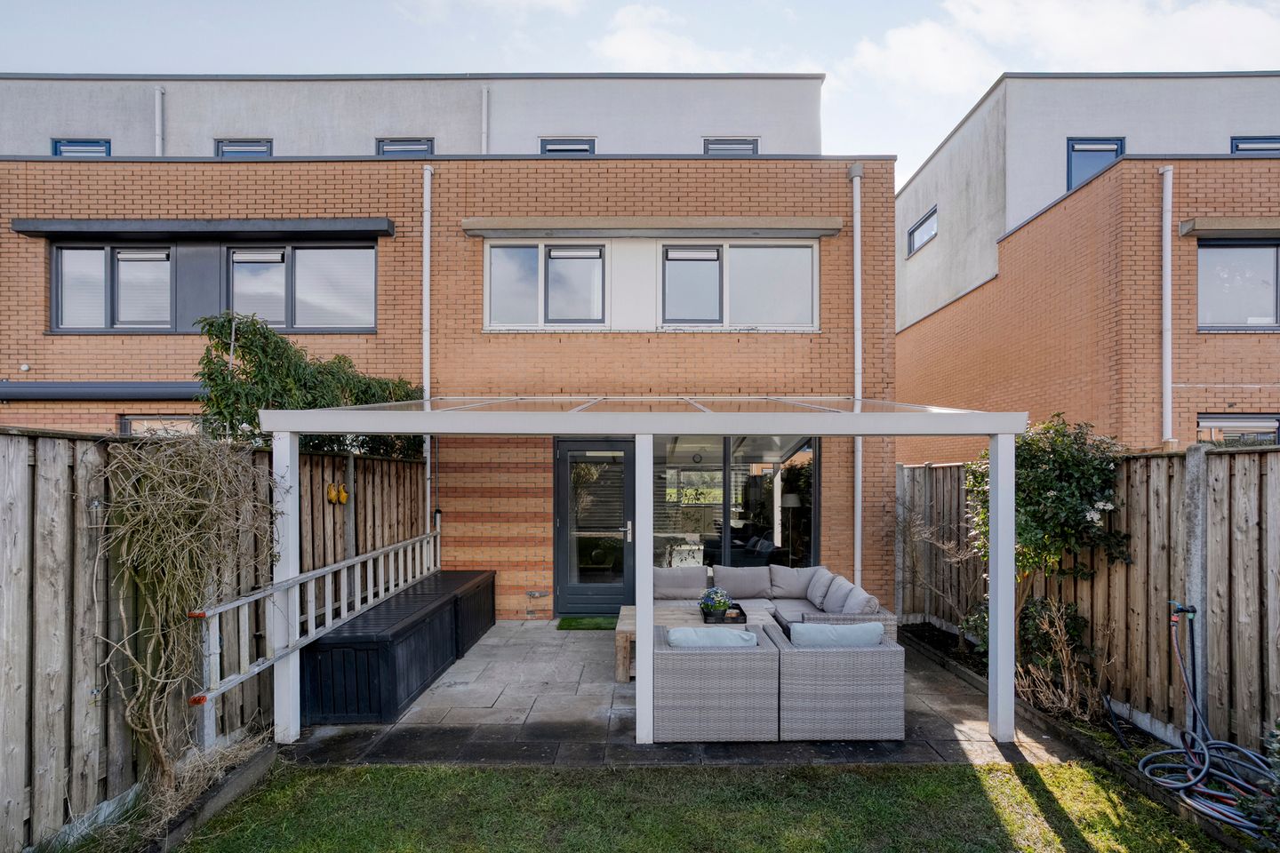 Photo 35 of Tolgaarderstraat 40