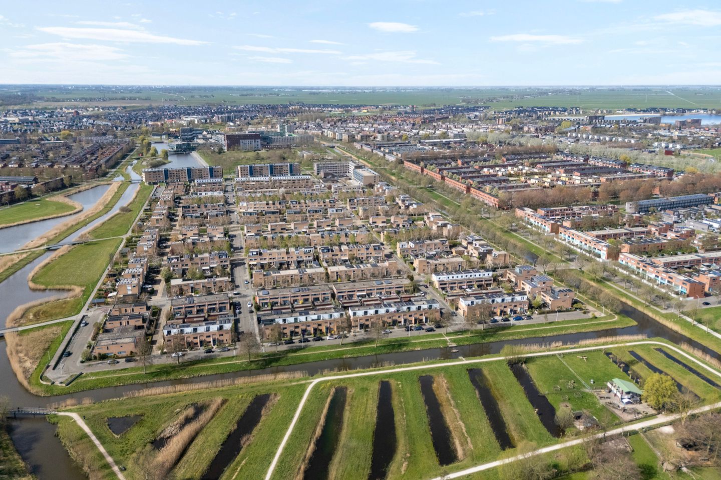 Photo 44 of Tolgaarderstraat 40