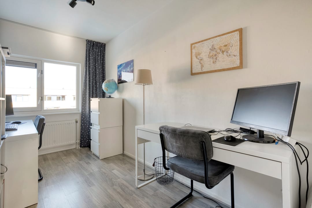 Photo 23 of Tolgaarderstraat 40