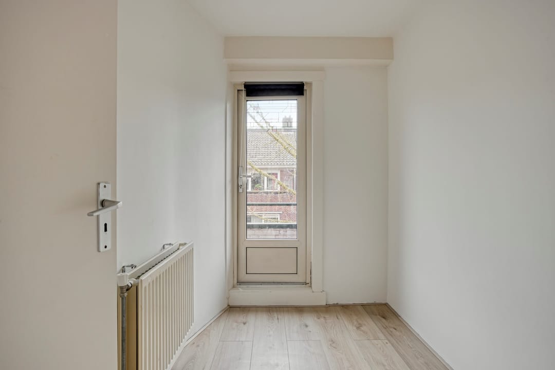Photo 13 of Zwaluwstraat 25-B