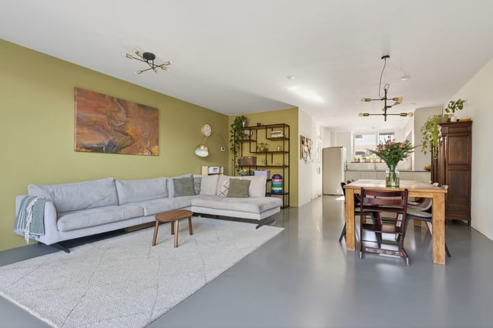 Photo 2 of Koewei 33