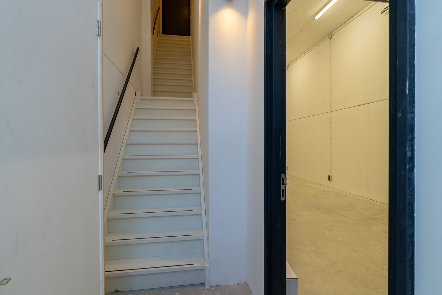 Bekijk foto 4 van Industrieweg 12-e