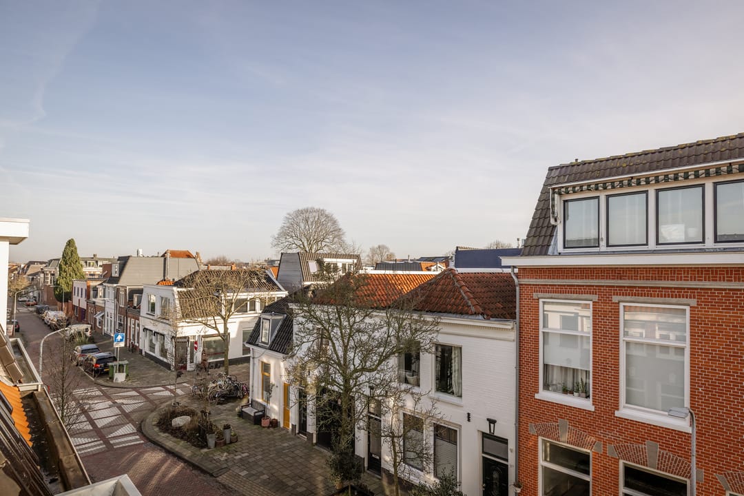 Photo 23 of Oranjeboomstraat 148-A
