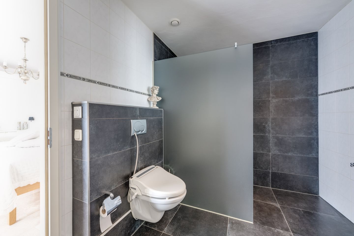 Foto 29 van Franciscus van Sales hof 14