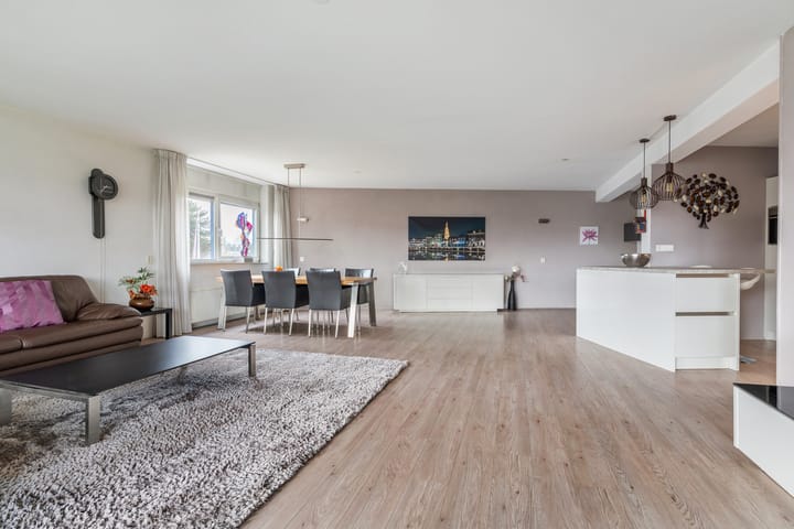 Foto 4 van Valkenierslaan 37-B7