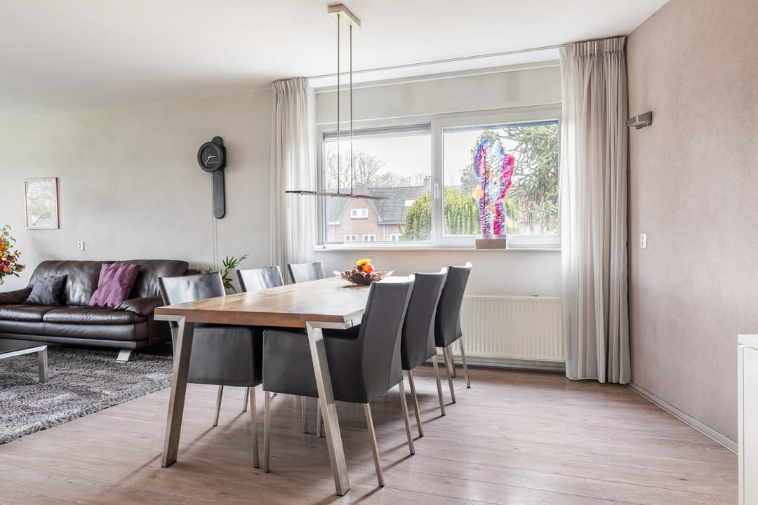 Foto 8 van Valkenierslaan 37-B7