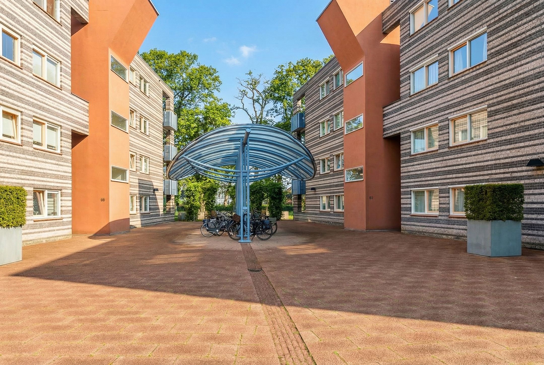 Foto 33 van Valkenierslaan 37-B7