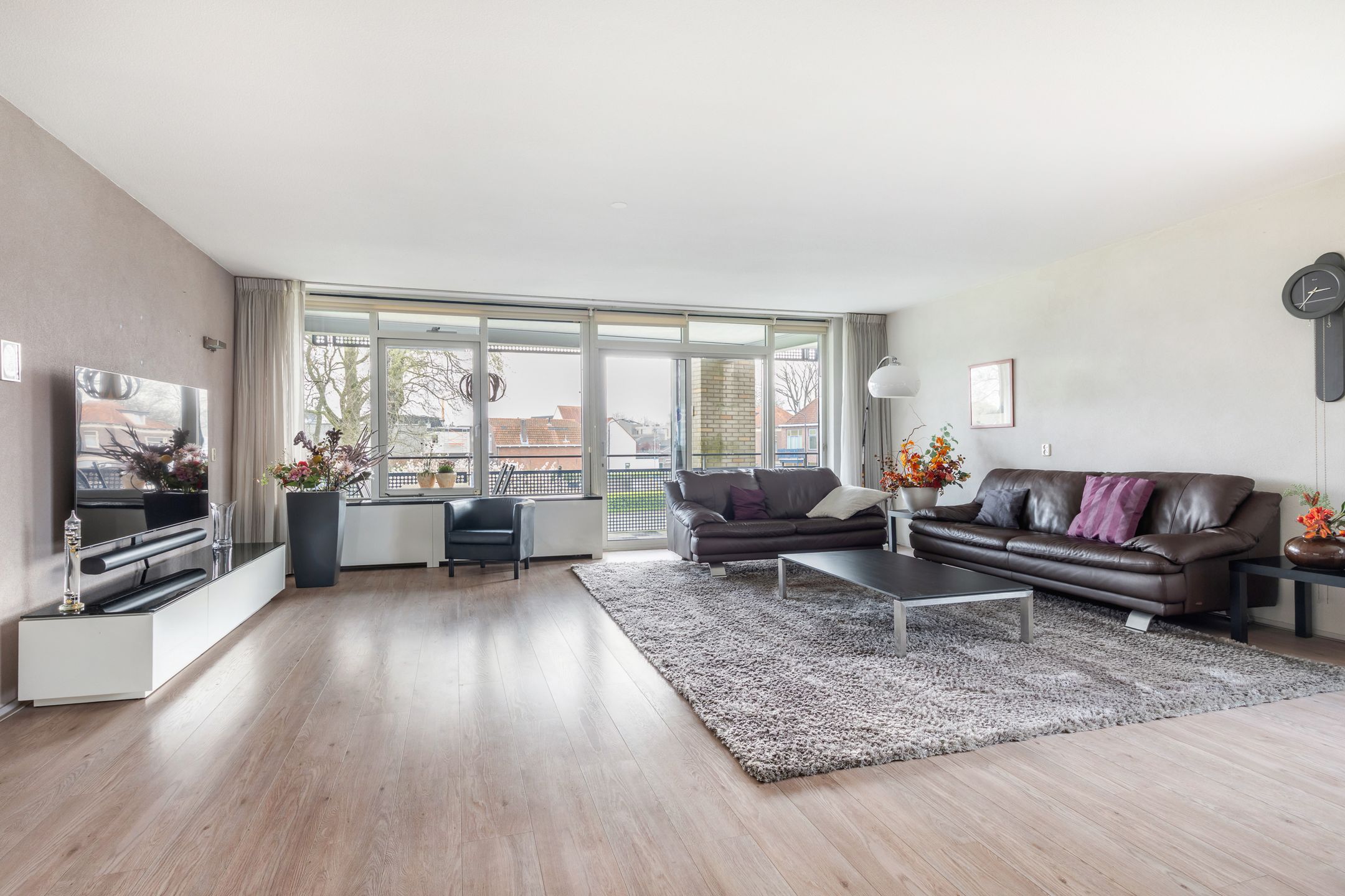 Foto 3 van Valkenierslaan 37-B7