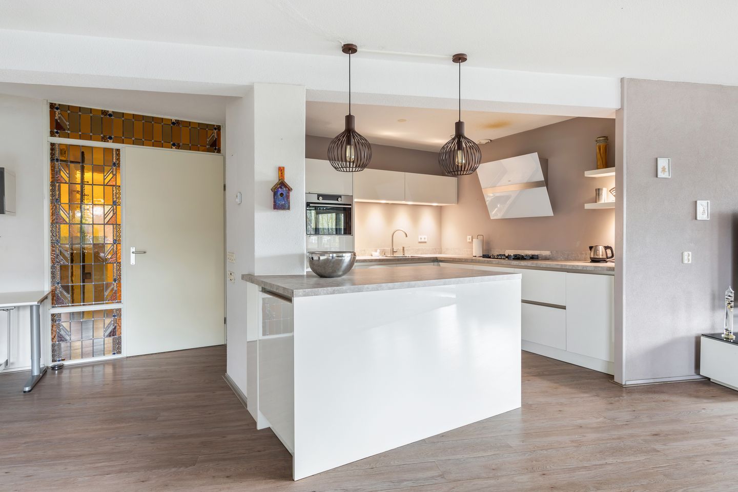 Foto 10 van Valkenierslaan 37-B7