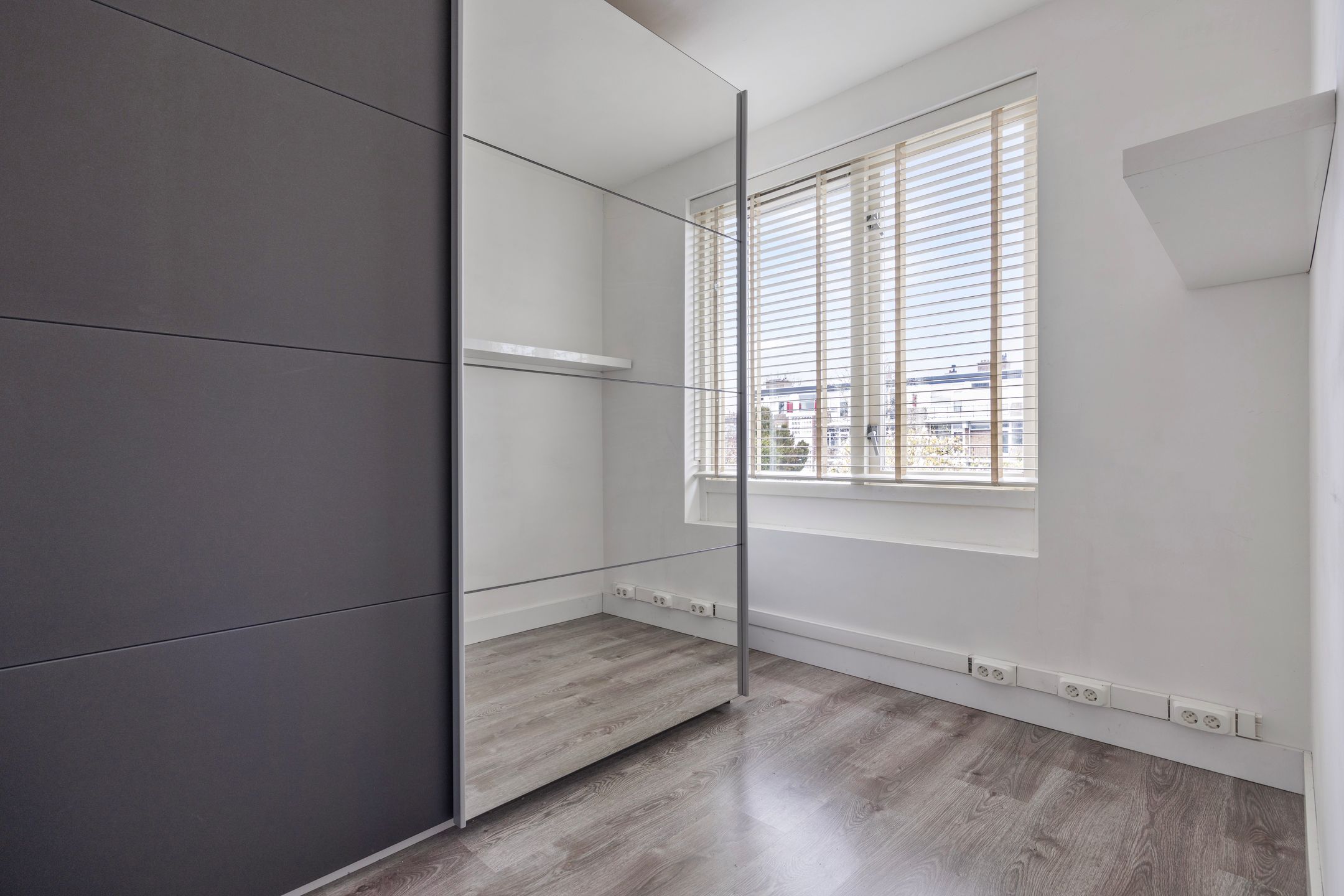 Photo 30 of J.S. Bachlaan 6