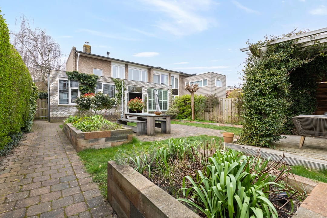 Photo 32 of J.S. Bachlaan 6