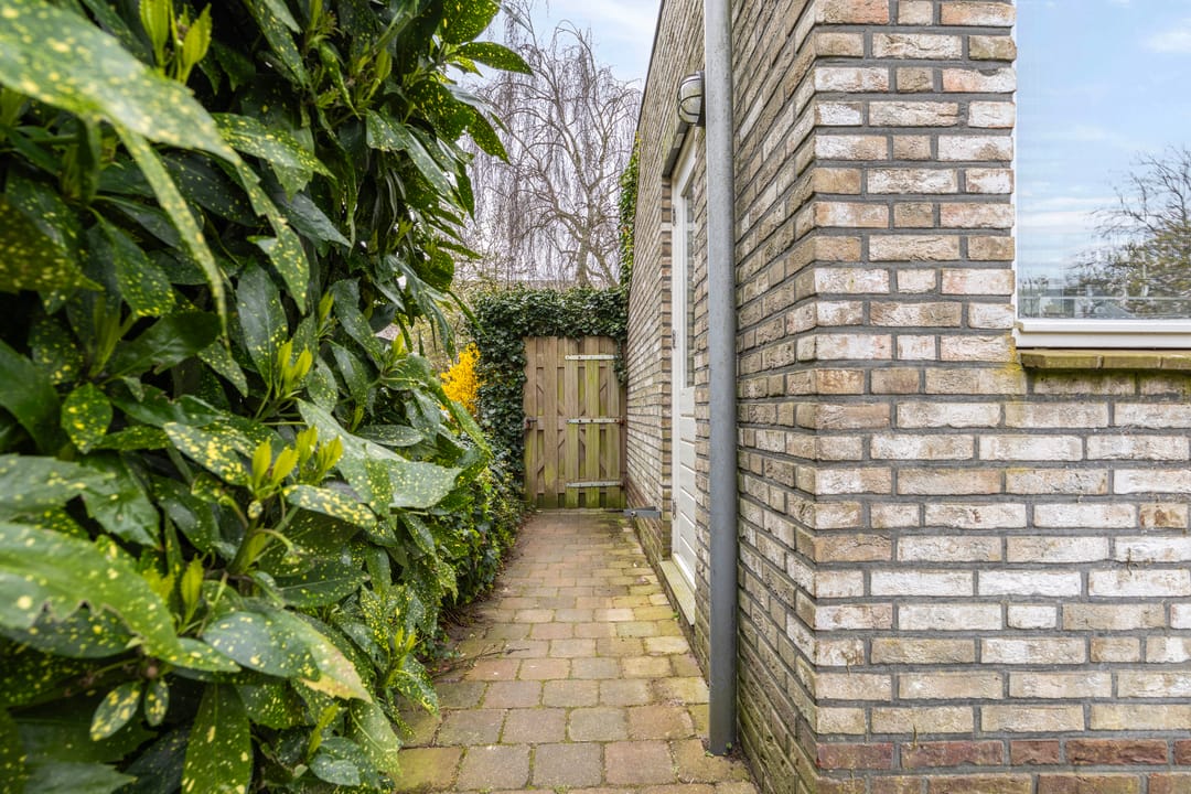 Photo 37 of J.S. Bachlaan 6