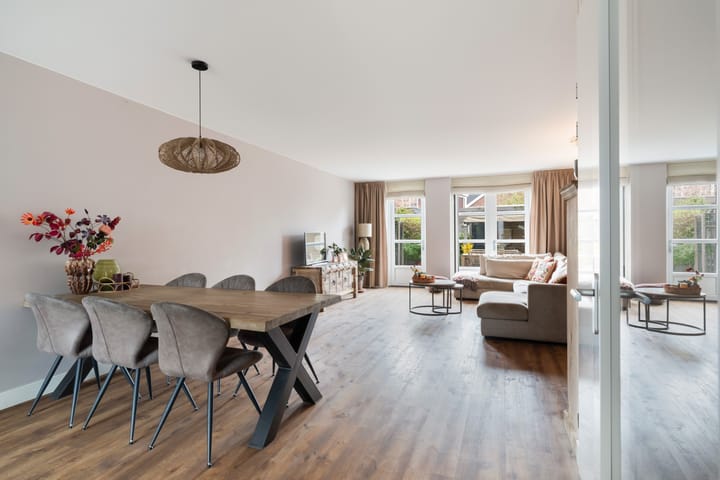 Photo 2 of Tweetandschelp 10