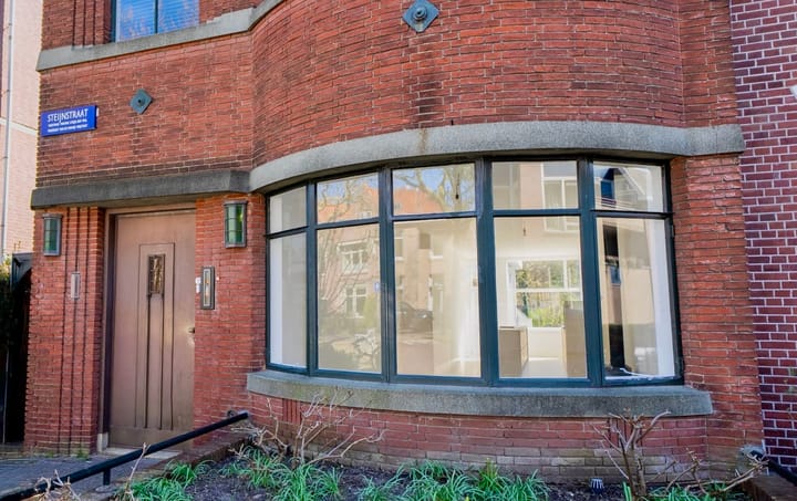 Photo 2 of Steijnstraat 1