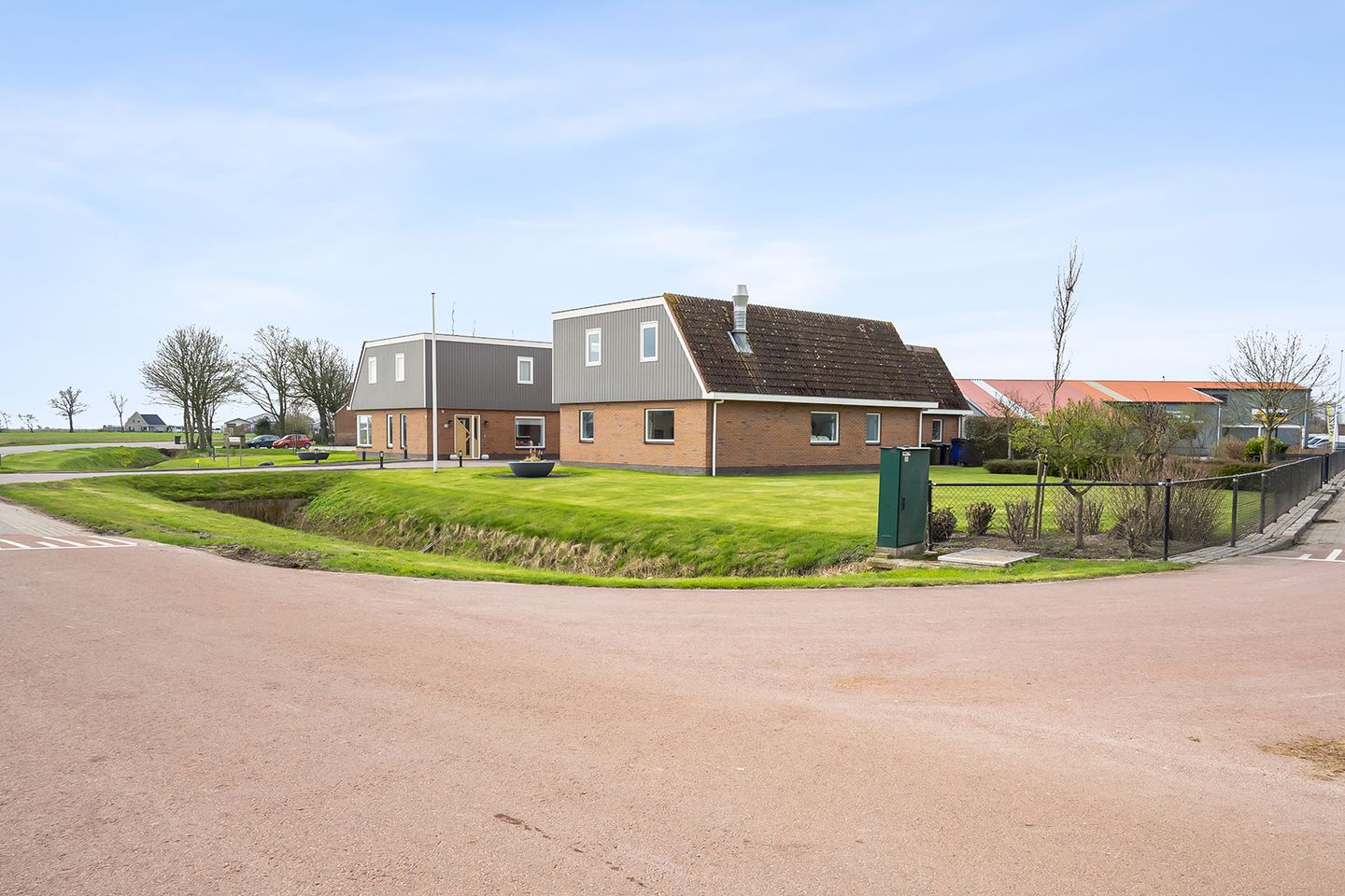 Foto 4 van Baarderbuorren 12