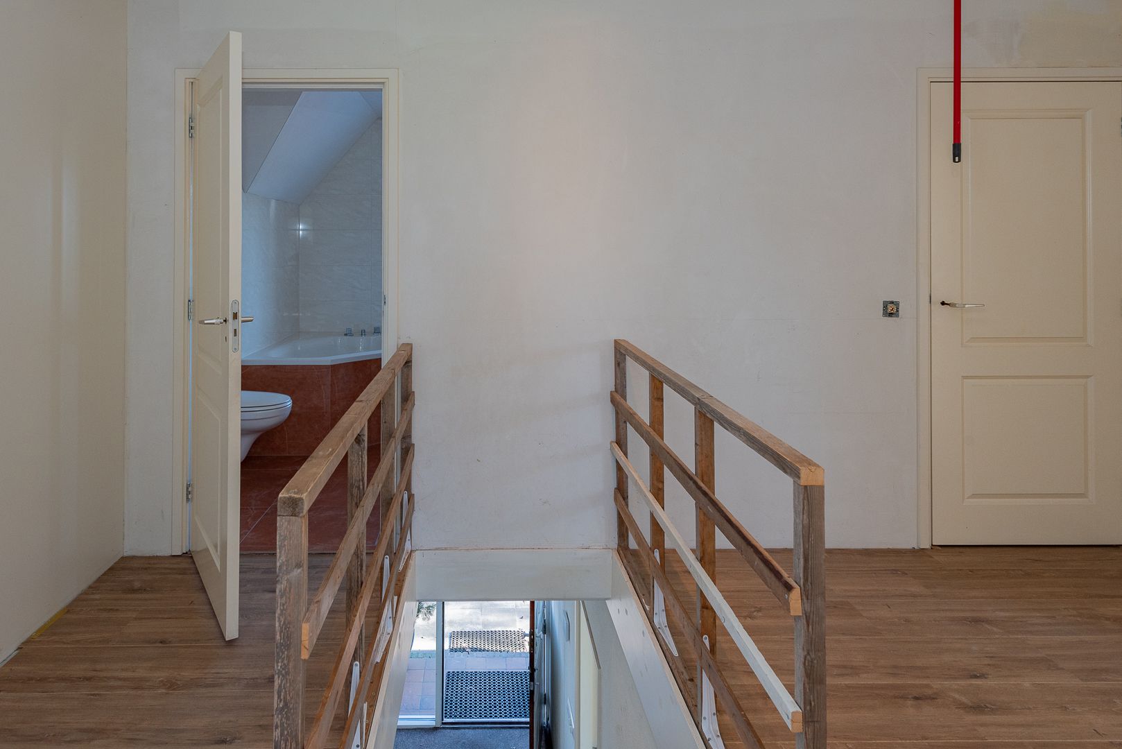 Spacious Country Home with Large Outbuilding and 2 Hectare Plot — 48