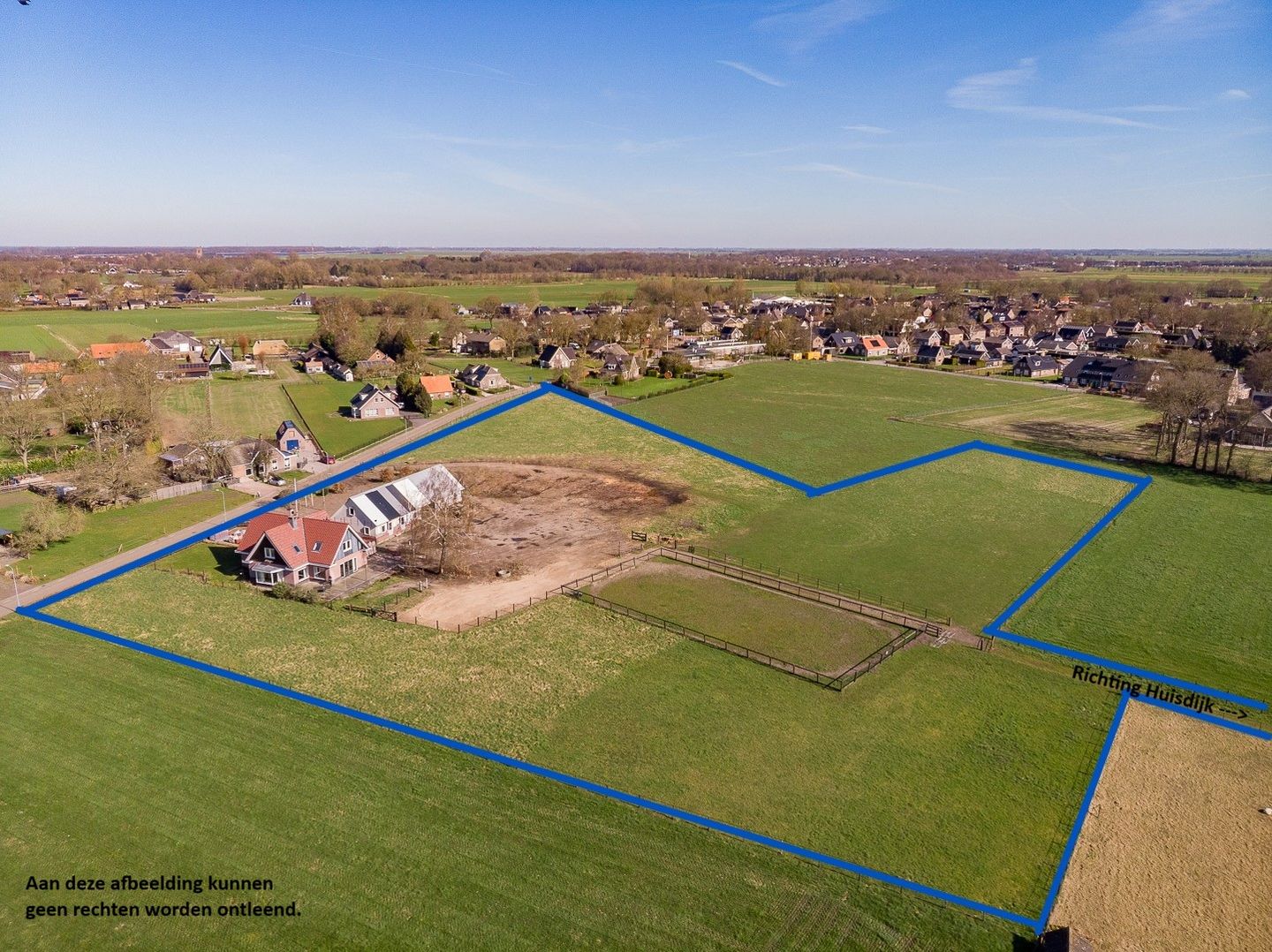 Spacious Country Home with Large Outbuilding and 2 Hectare Plot — 65