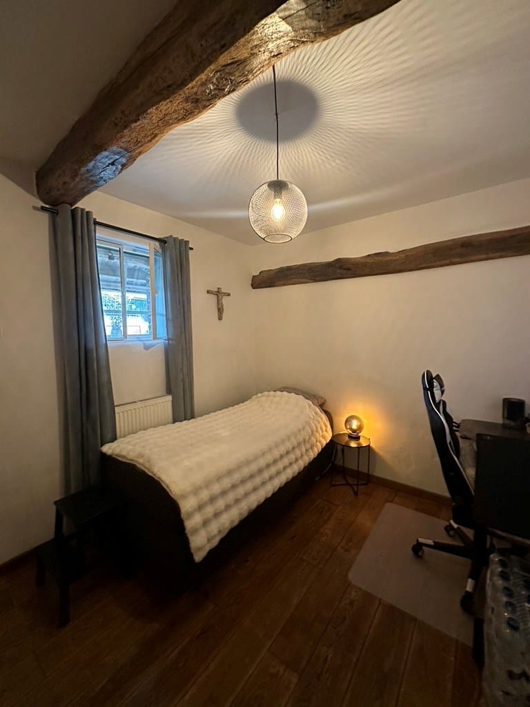 Foto 9 van Schoorstraat 8-B