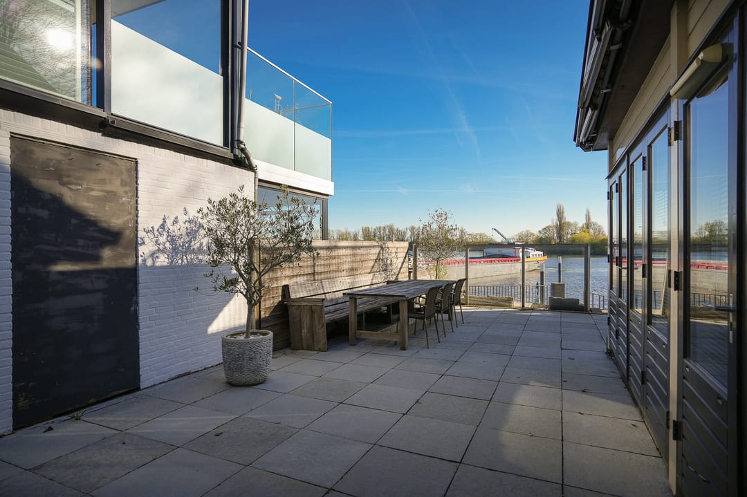 Foto 46 van Maasbandijk 1-C