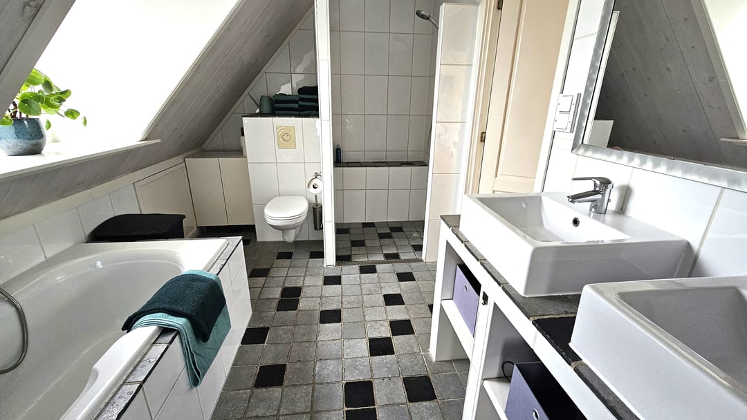 Photo 38 of J.J. Allanstraat 98