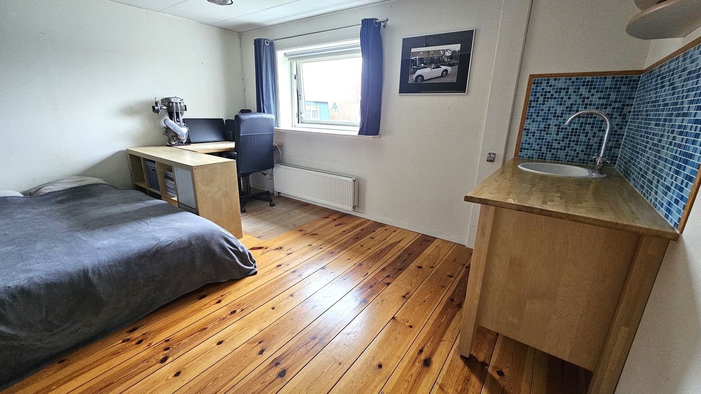 Photo 44 of J.J. Allanstraat 98