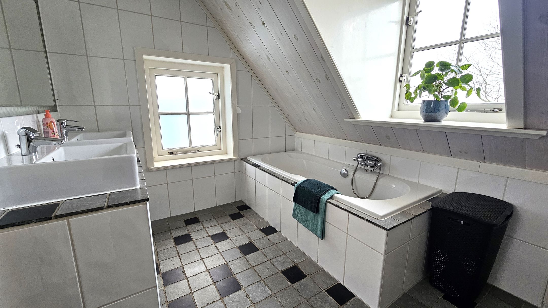 Photo 36 of J.J. Allanstraat 98