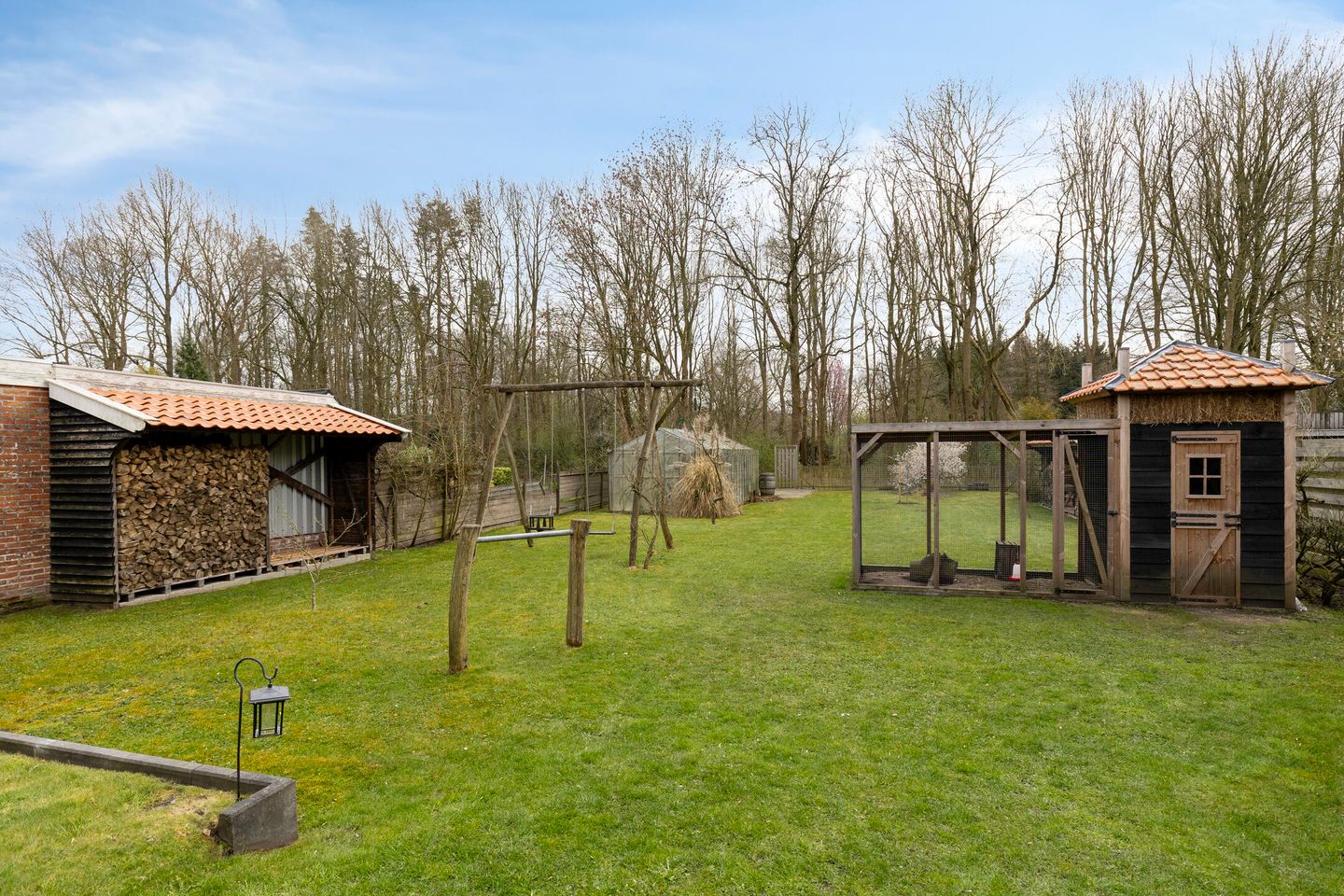 Foto 35 van Burg v Roijenstr Oost 211