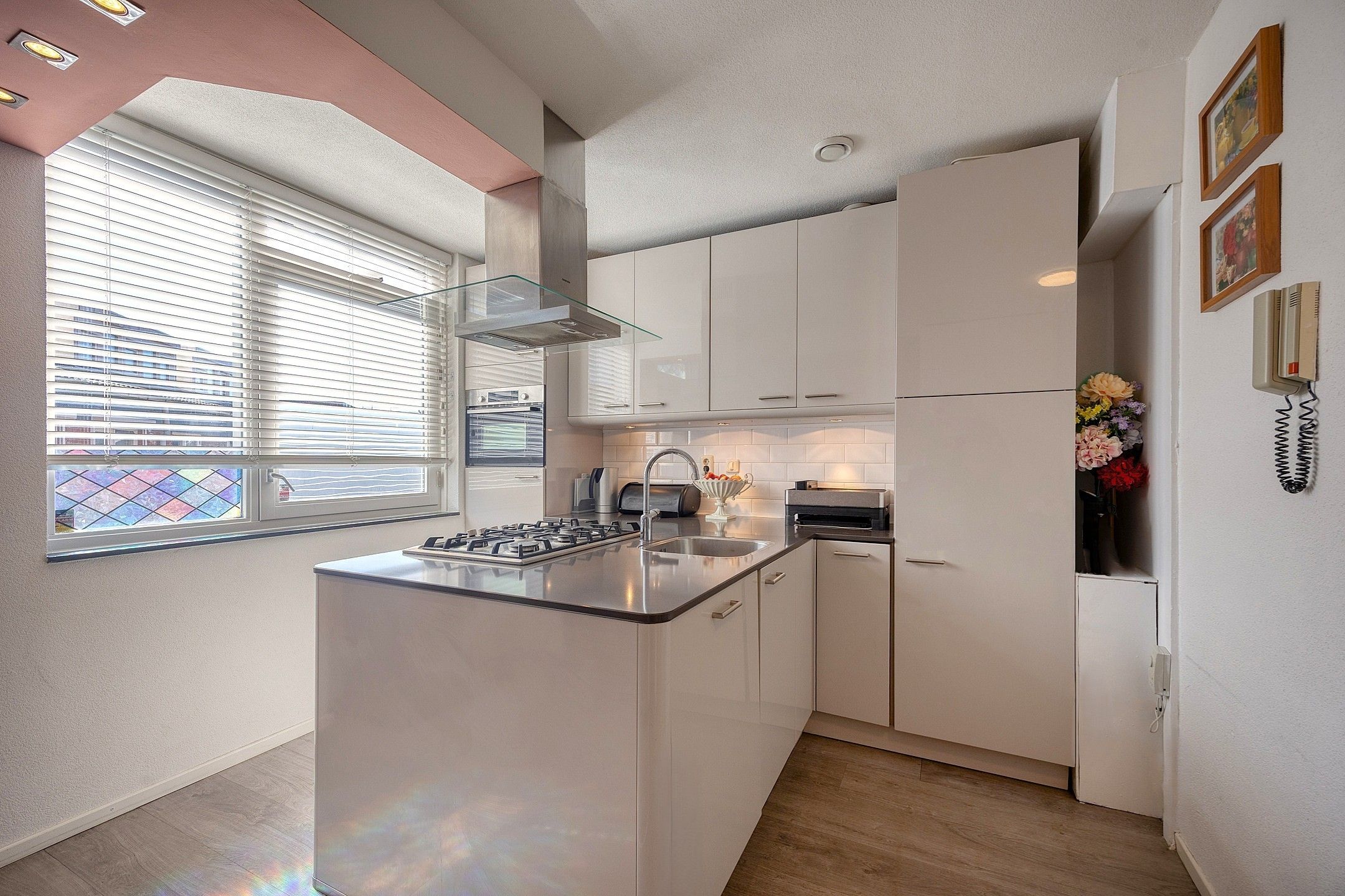 Foto 21 van Van Miereveltstraat 21