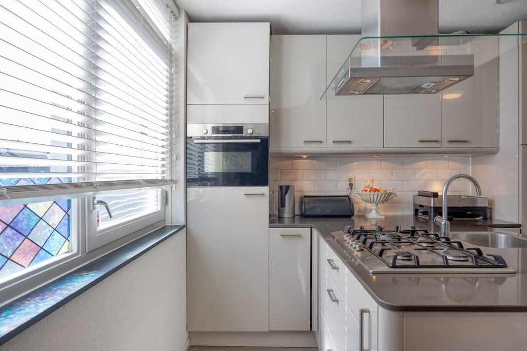 Foto 22 van Van Miereveltstraat 21