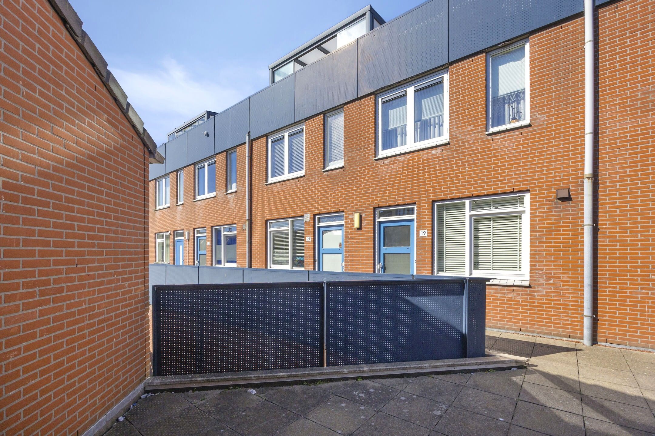 Foto 24 van Van Miereveltstraat 21