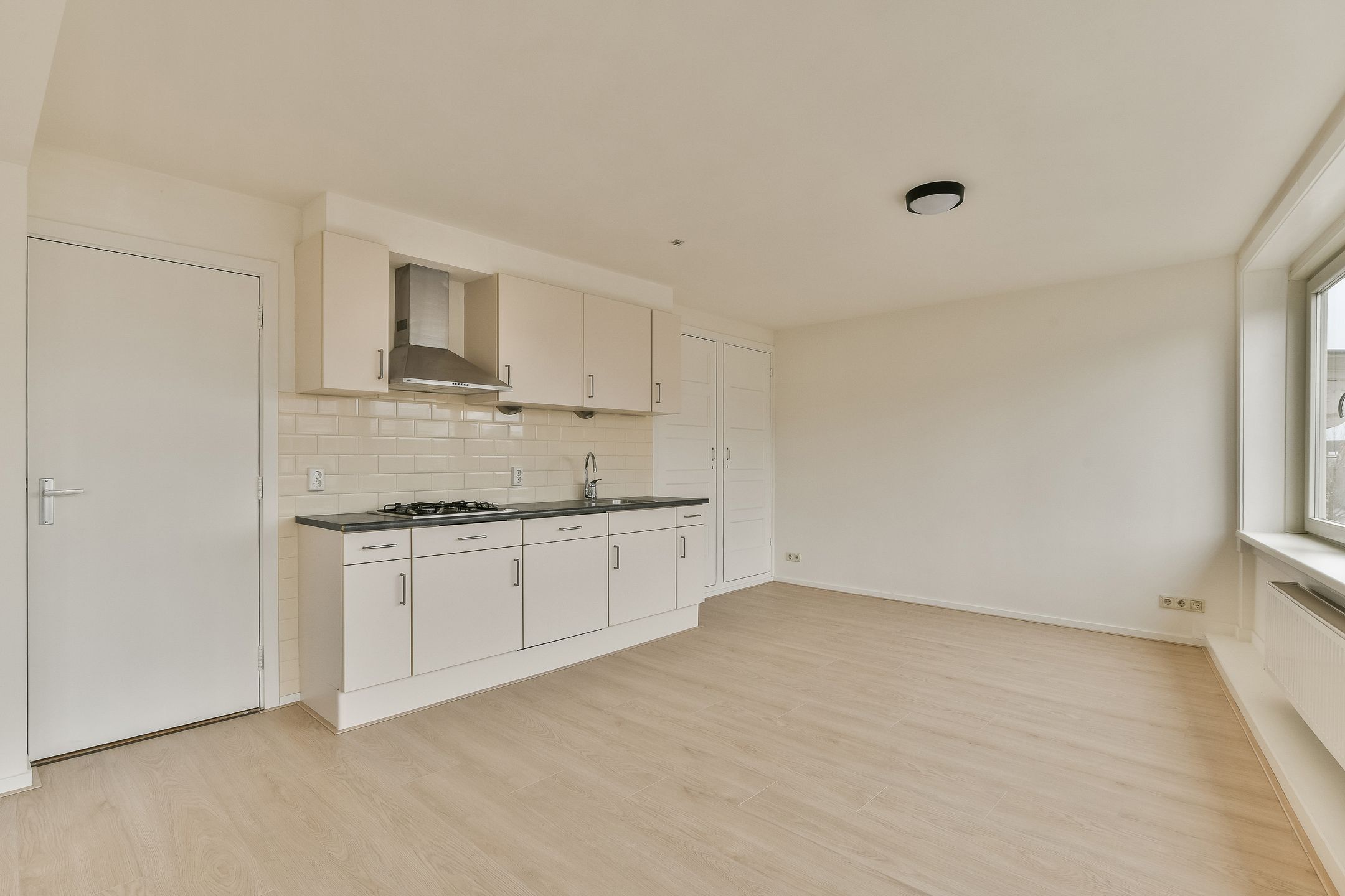 Foto 12 van Breestraat 44