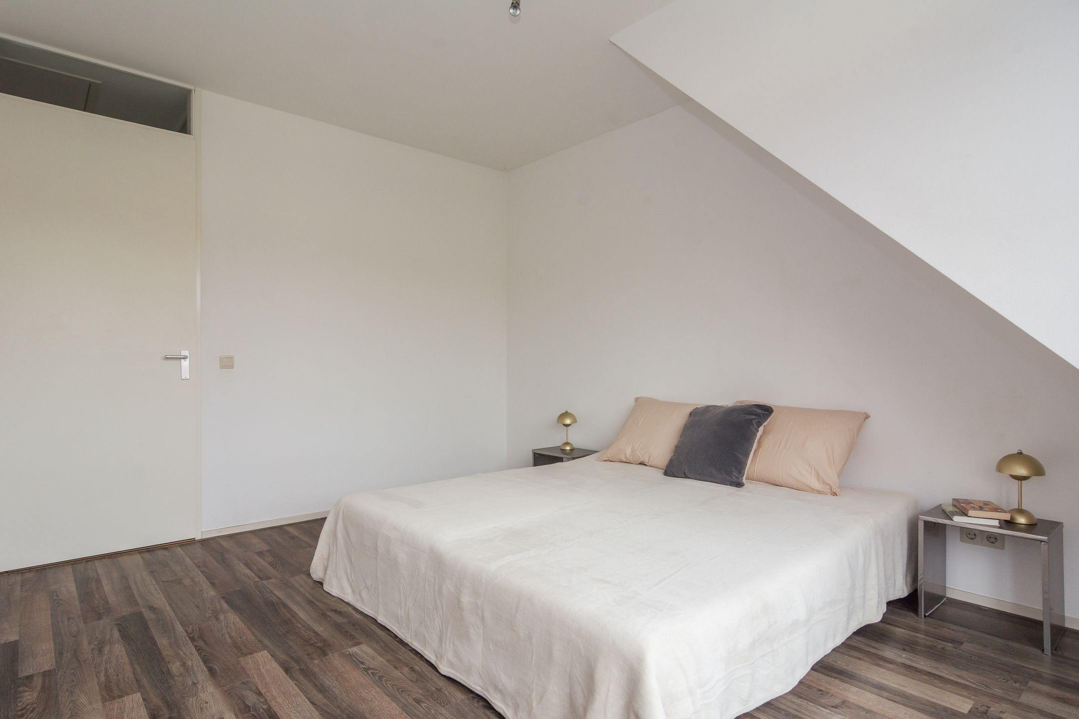 Photo 18 of Het Roombeekhofje 8