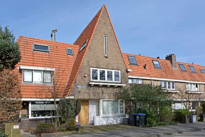 Foto 2 van Pastoor van Arsplein 24