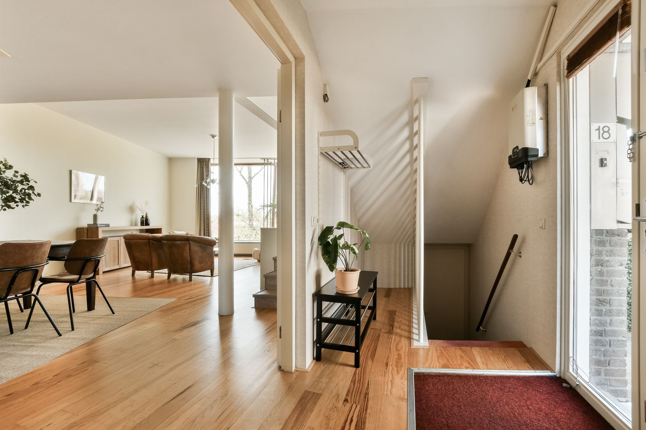 Photo 6 of Blankenbergestraat 18