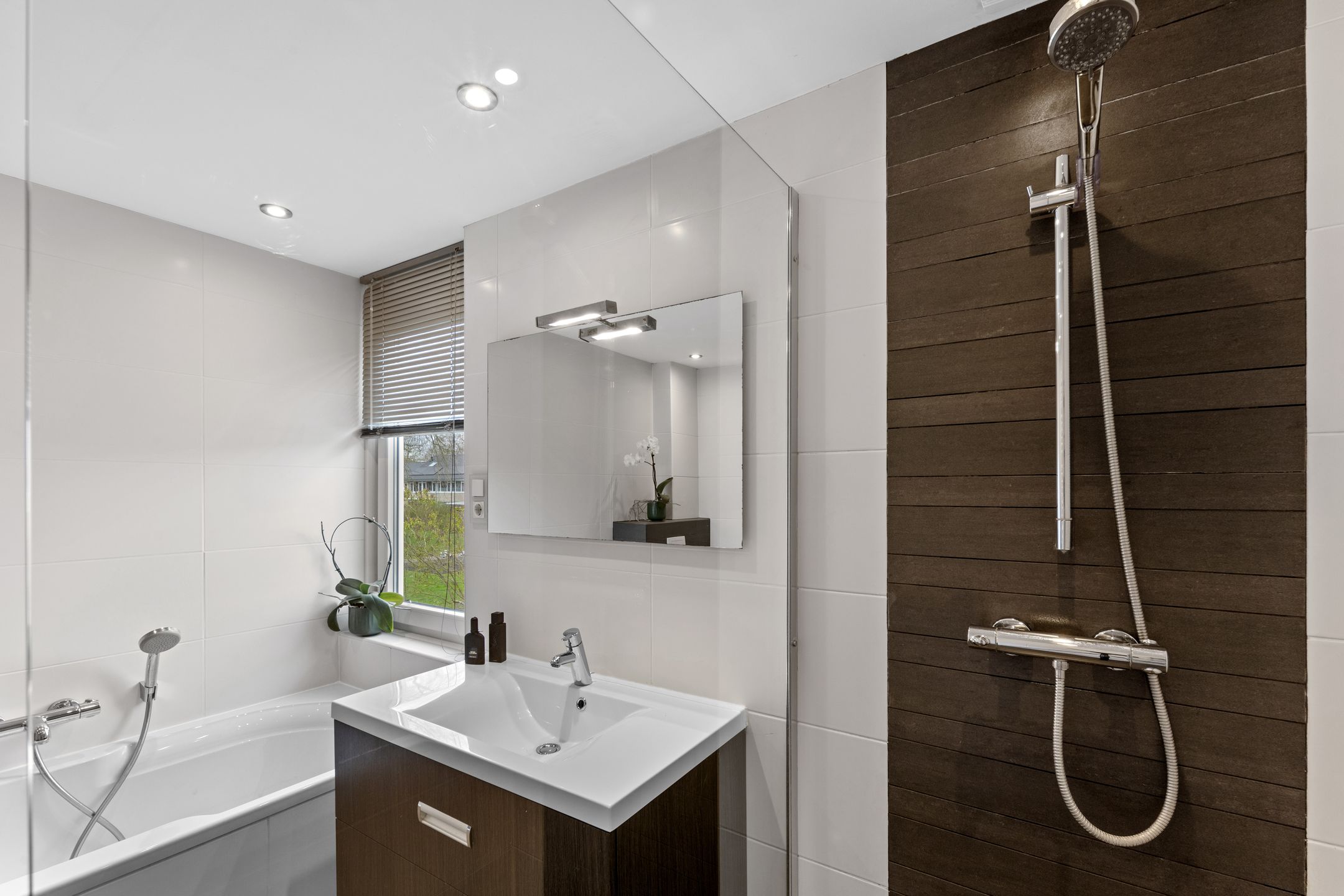 Foto 27 van Isabelladonk 45